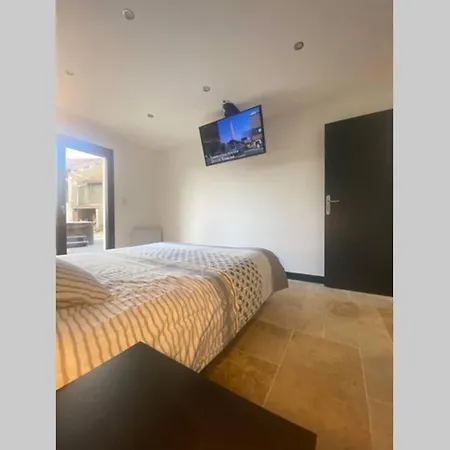 Chez Bascans Corps De Ferme Renove Avec Jacuzzi Et Piscines 2 Bassins Villa