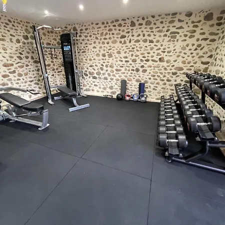 Chez Bascans Corps De Ferme Renove Avec Jacuzzi Et Piscines 2 Bassins